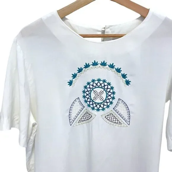 Boho Embroidered Top - Picture 2 of 6